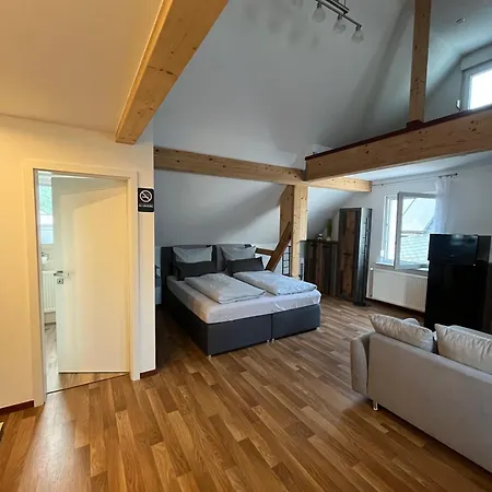 Haus Rosa * Ellenz-Poltersdorf
