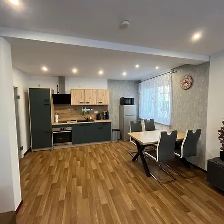 Haus Rosa * Ellenz-Poltersdorf